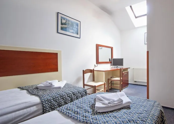 Hotel Atos